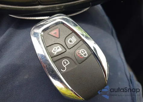 2012 Jaguar Xj из США, поврежденный, VIN SAJWA1CB8CLV29047